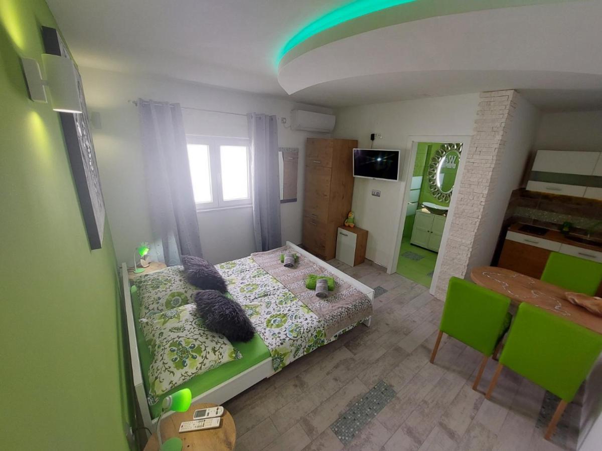 Villa Tamara Biograd Na Moru Bagian luar foto