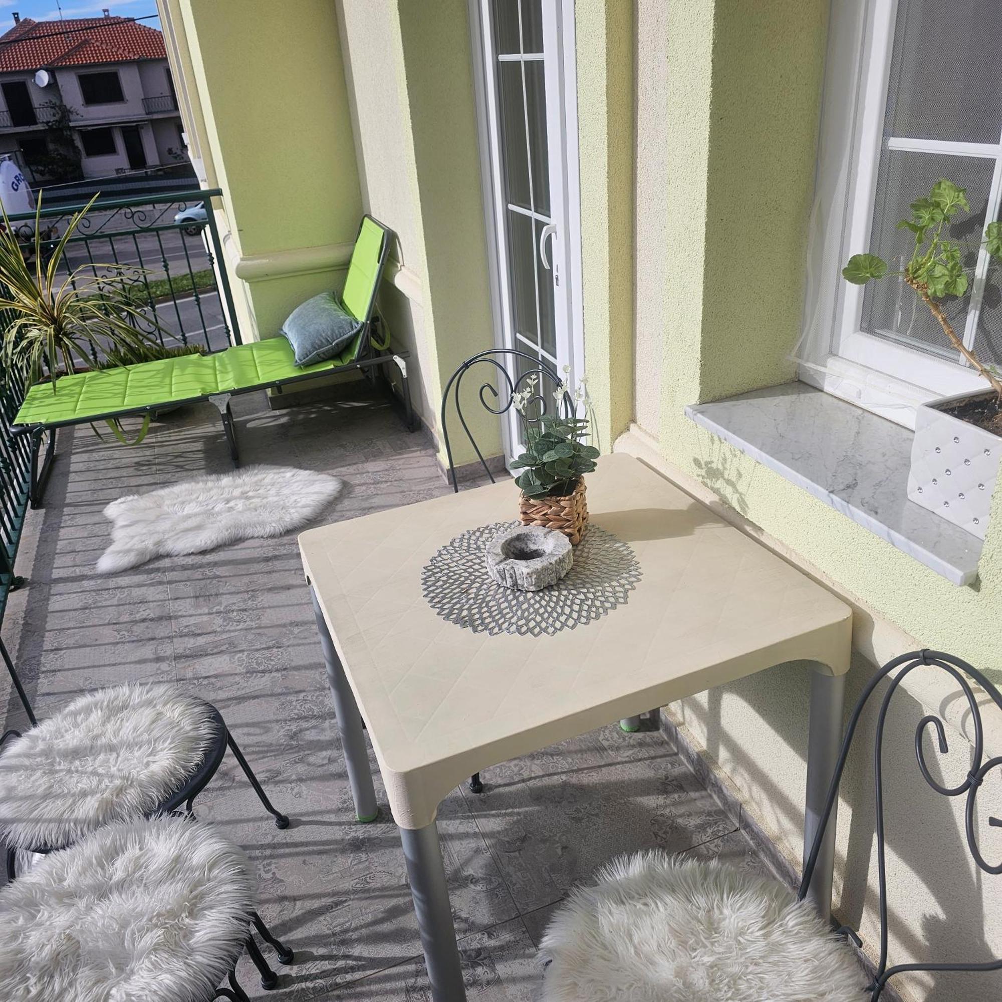 Villa Tamara Biograd Na Moru Bagian luar foto